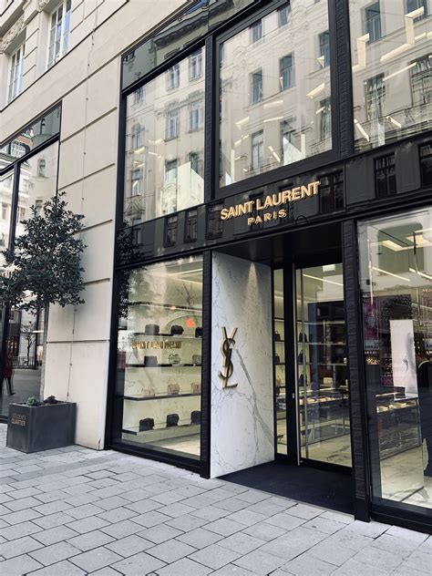 ysl mostre|ysl stores st laurent.